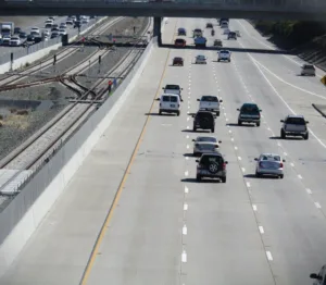Kansas City, KS - Injuries in Multi-Vehicle Crash at I-635 & Shawnee Dr